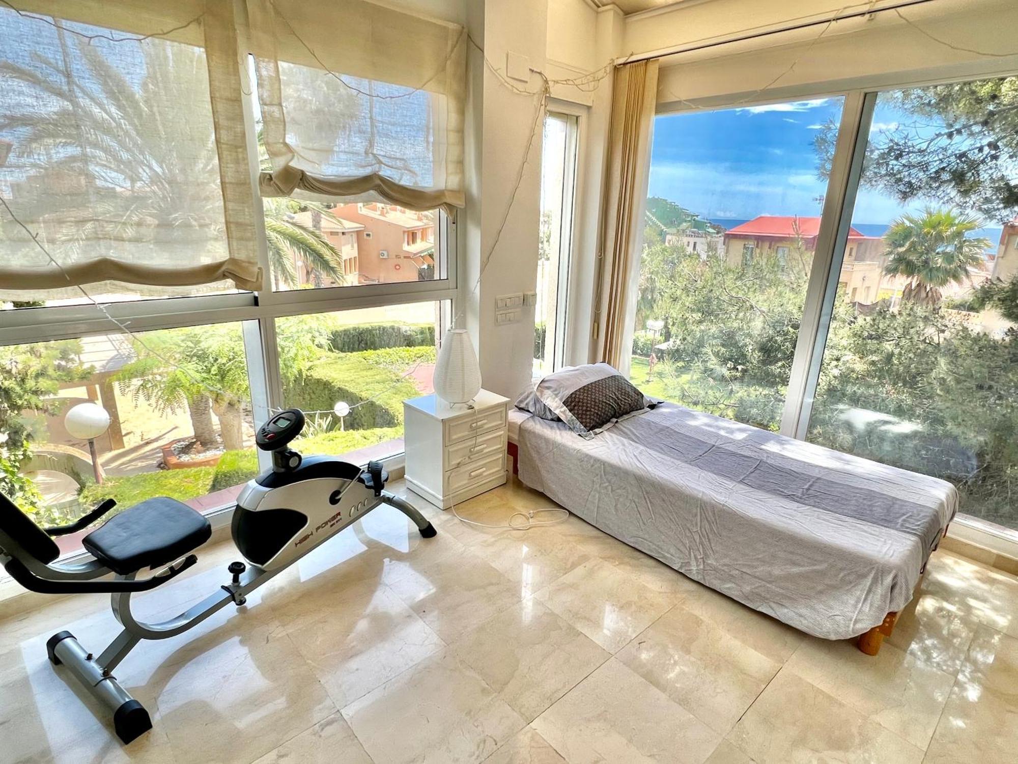Beachside 4-Bedroom With Pool Alicante Exterior photo
