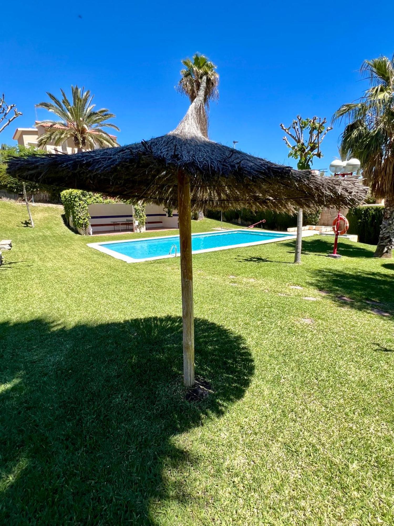 Beachside 4-Bedroom With Pool Alicante Exterior photo