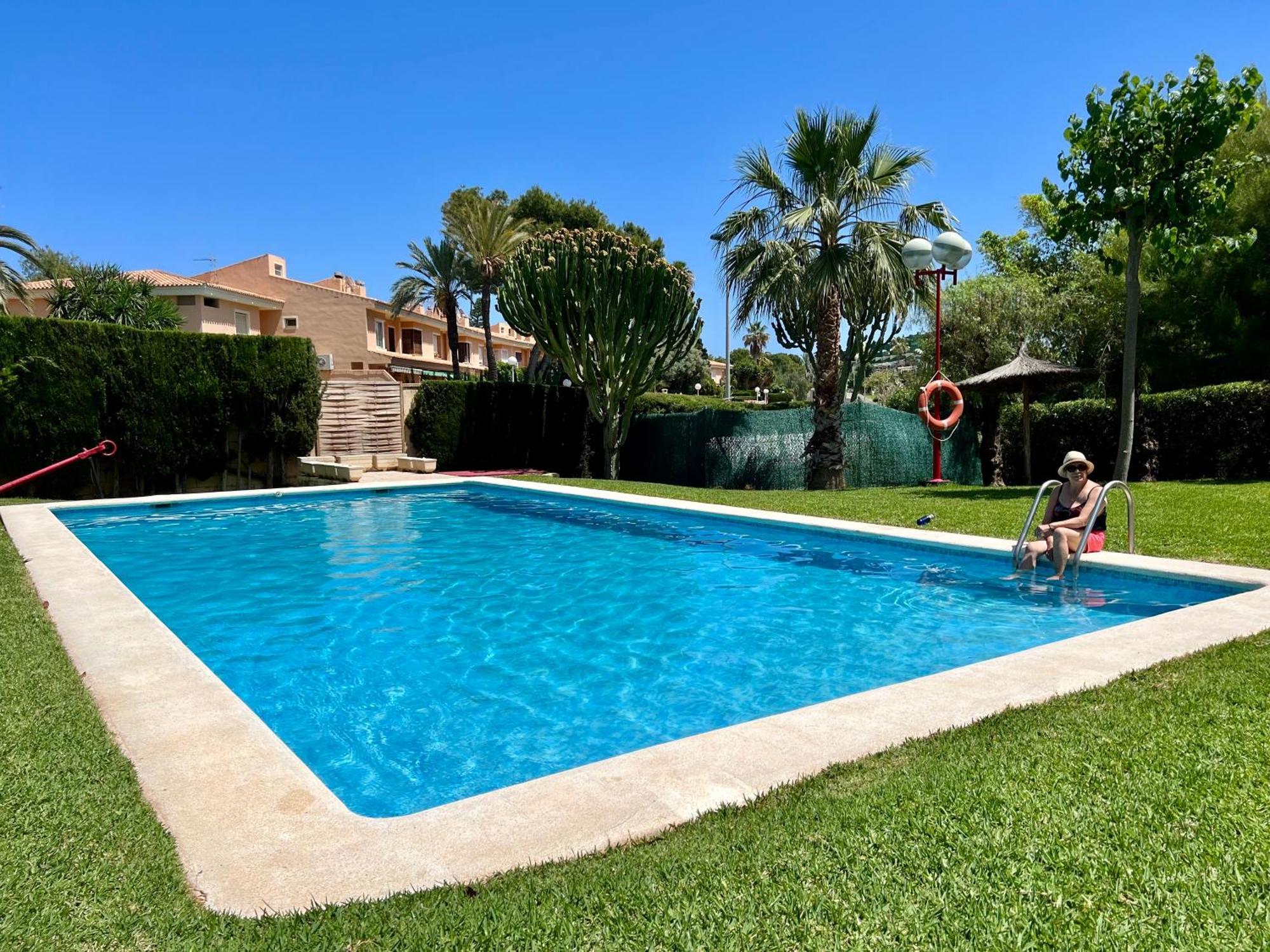 Beachside 4-Bedroom With Pool Alicante Exterior photo